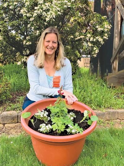 B2 Garden Gathering ONE PIC PRINT