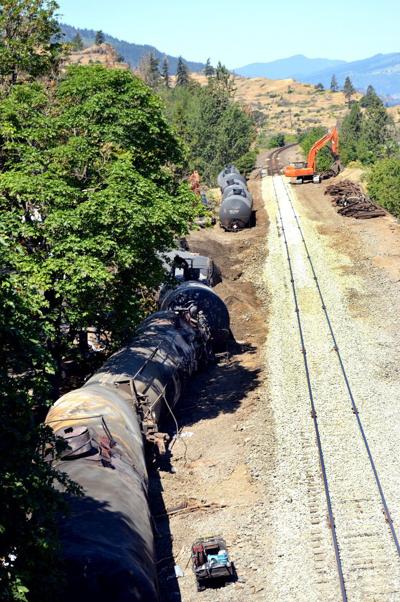 Oregon considers oil train safety bill