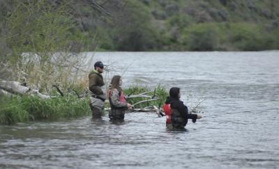Anglers on the Deschutes River