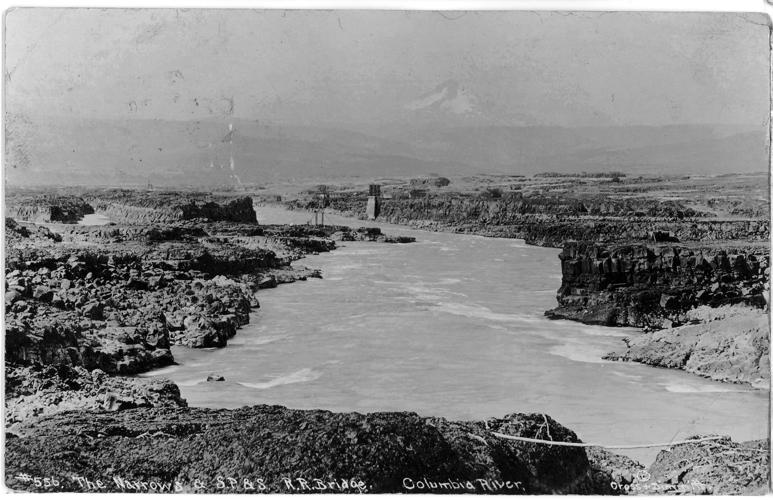 B HIST-Postcard #556, The Narrows, & R.R. Bridge. Columbia River.jpg
