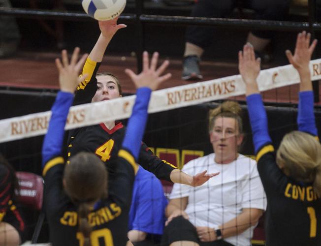 The Dalles volleyball versus Crook County