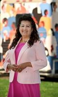 Para Cada Mamá: The Woman Every Mother Hopes to Meet