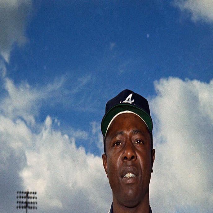 Hank Aaron to throw out 1st pitch at