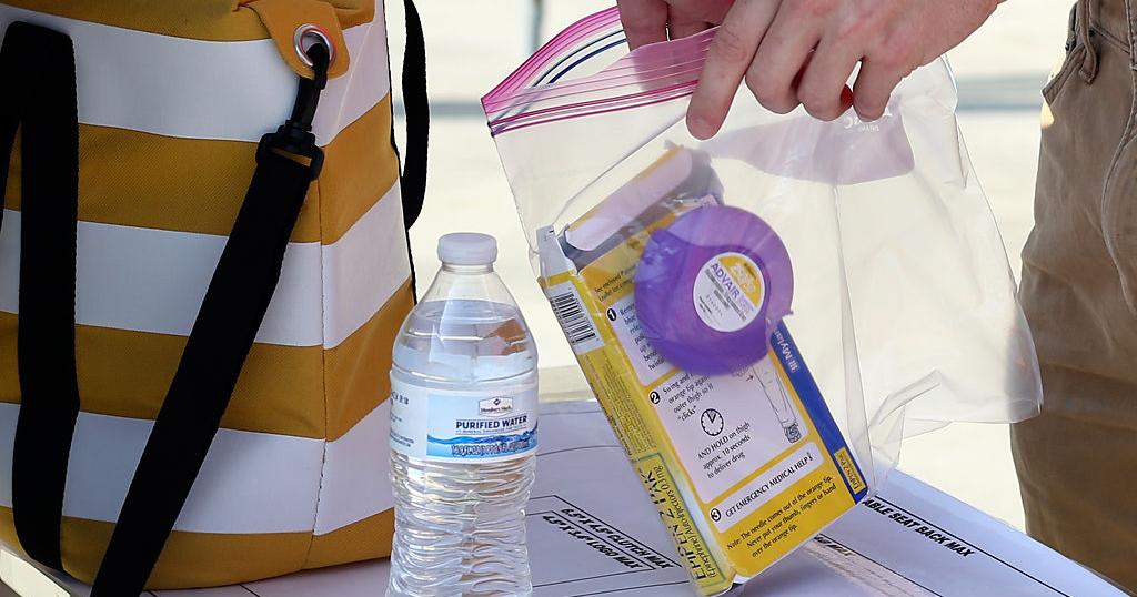 Tiger fans come prepared for new clear bag policy | Mizzou Football
