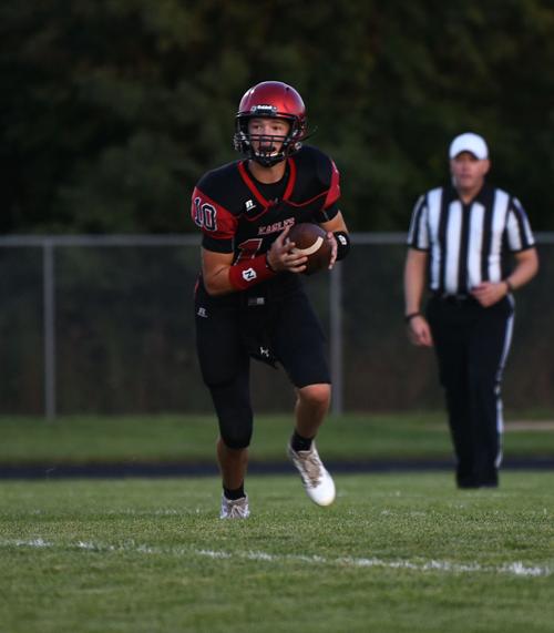 Tyson Smith Prepares For A Pass During The Southern Boone County