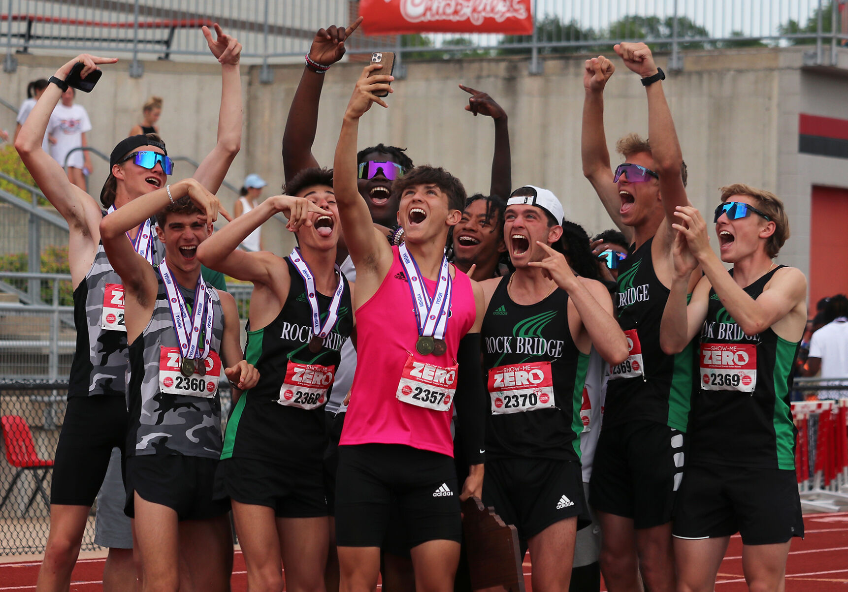 Rock Bridge boys win second straight state track alt | Rock