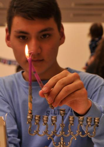 Hanukkah menorah lighting to be held on 'Sunday Night Football