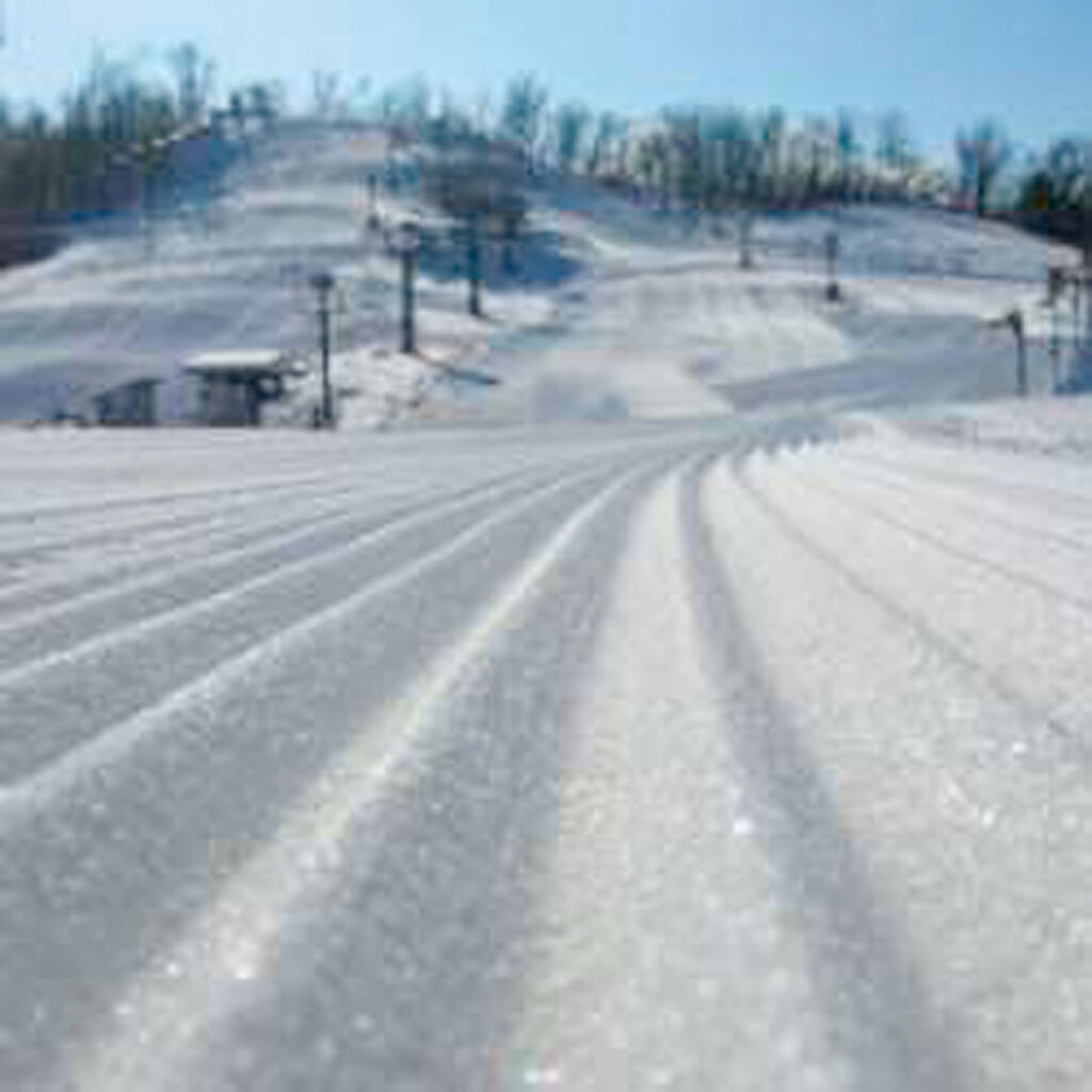 Kansas City’s only ski resort, Snow Creek, opens for 35th season