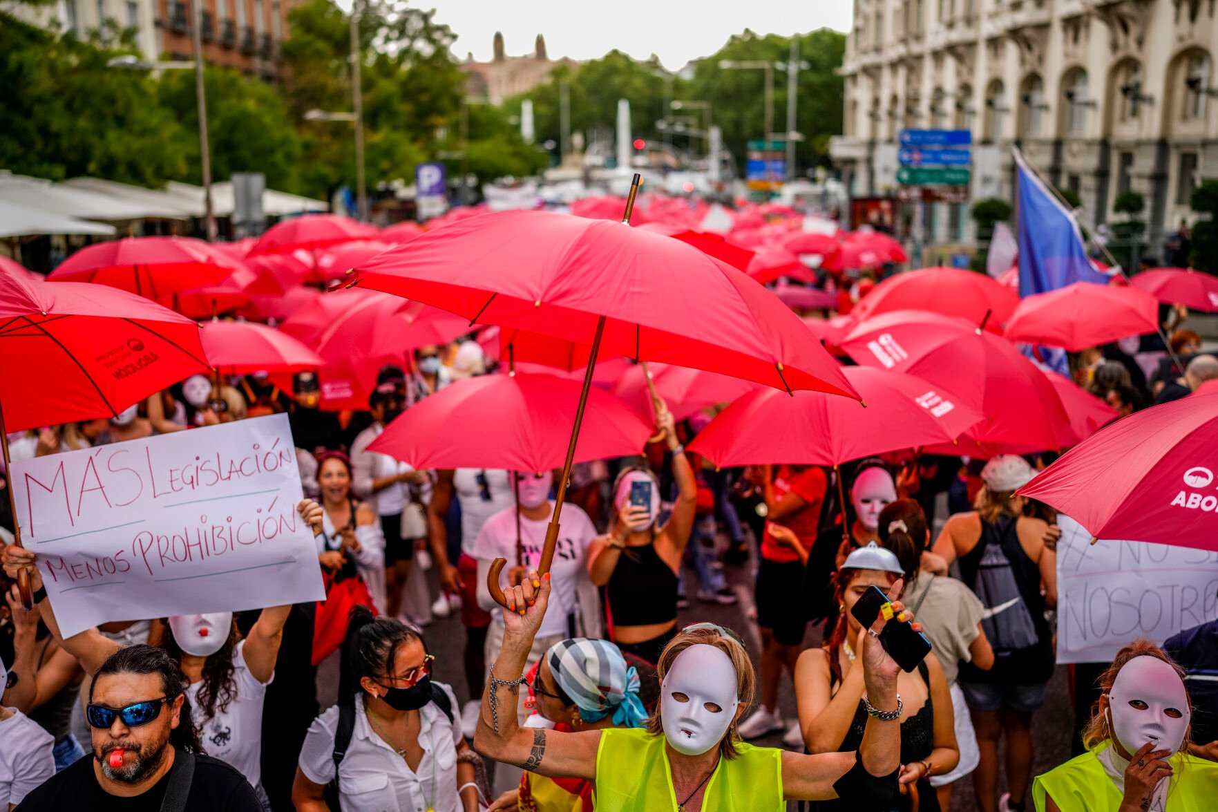 Spanish sex club owners workers protest prostitution bill