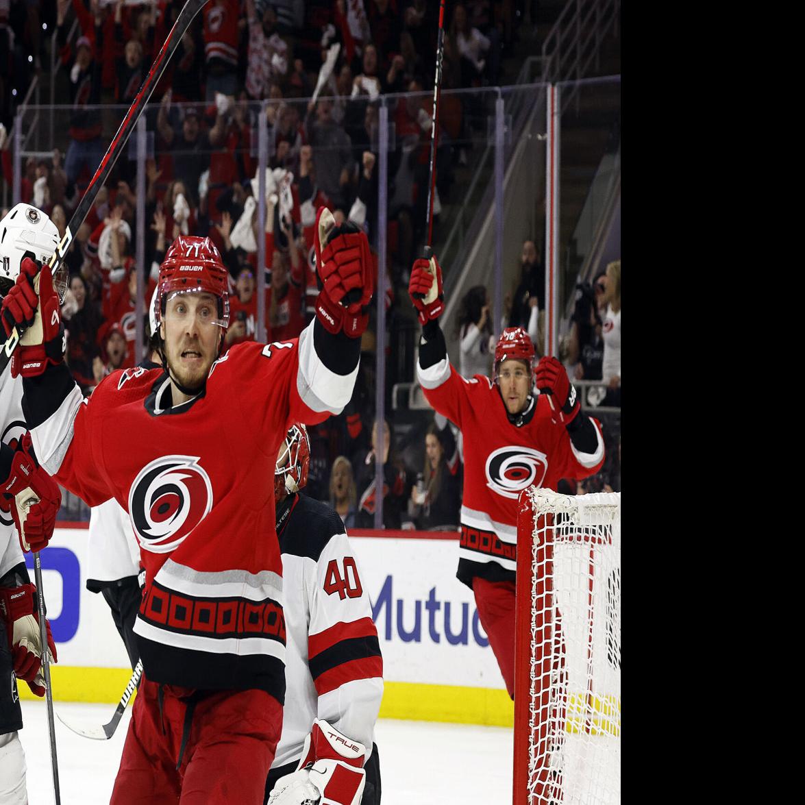 Hurricanes win division with 6-4 win over Panthers
