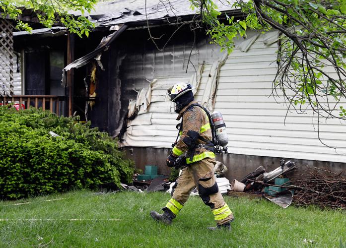 PHOTO GALLERY: House fire causes extensive damage in north Columbia ...