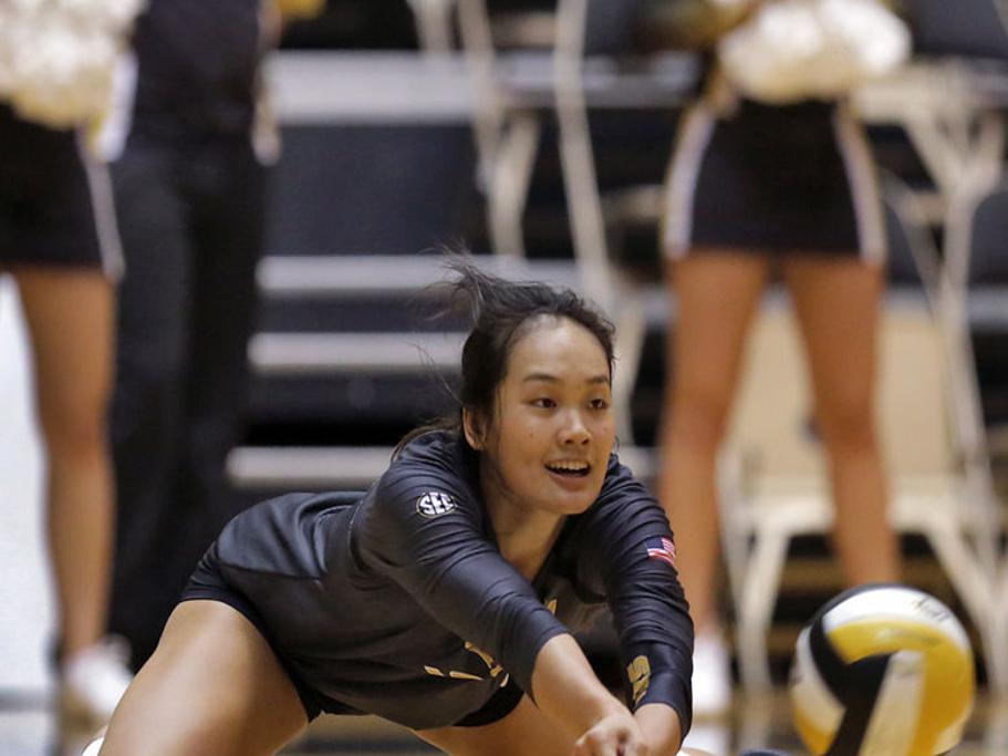 Missouri Volleyball Defeats Sickness And Duquesne University In
