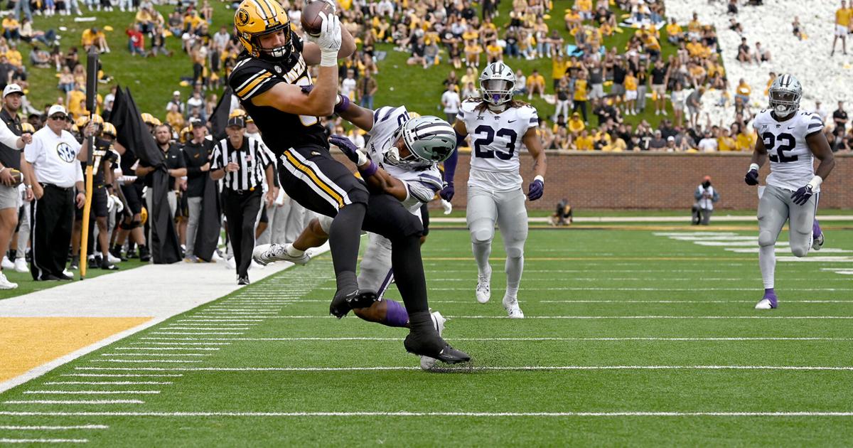Missouri tight end Brett Norfleet catches the ball on the Kansas State 10-yard-line | Sports | columbiamissourian.com
