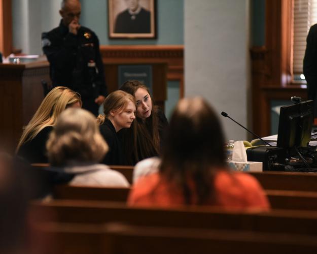 Trial in murder of a prominent snake dealer opens with state witnesses