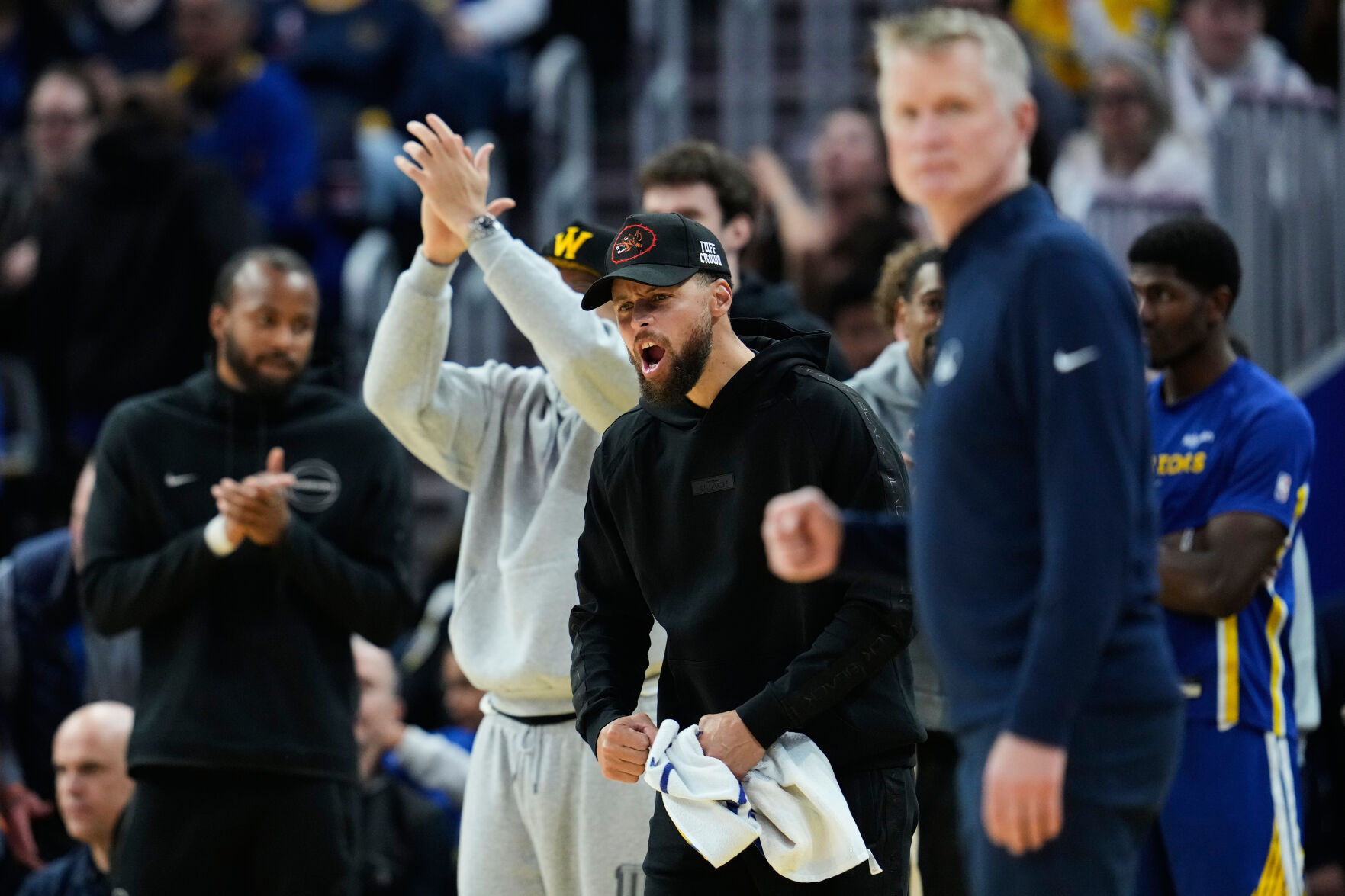 Stephen Curry to miss at least another 10 days for Warriors because of ...