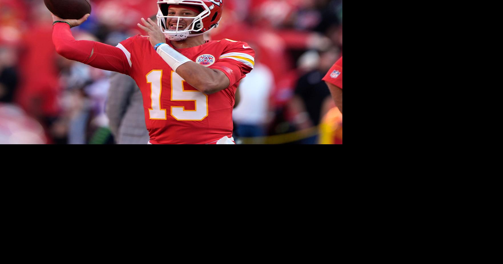 Mahomes saw it early: The moment Bo Nix signaled a new AFC West era to end Kansas City's run