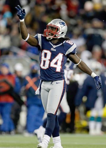 Deion Branch, former Patriots receiver, signs with Colts, Sports