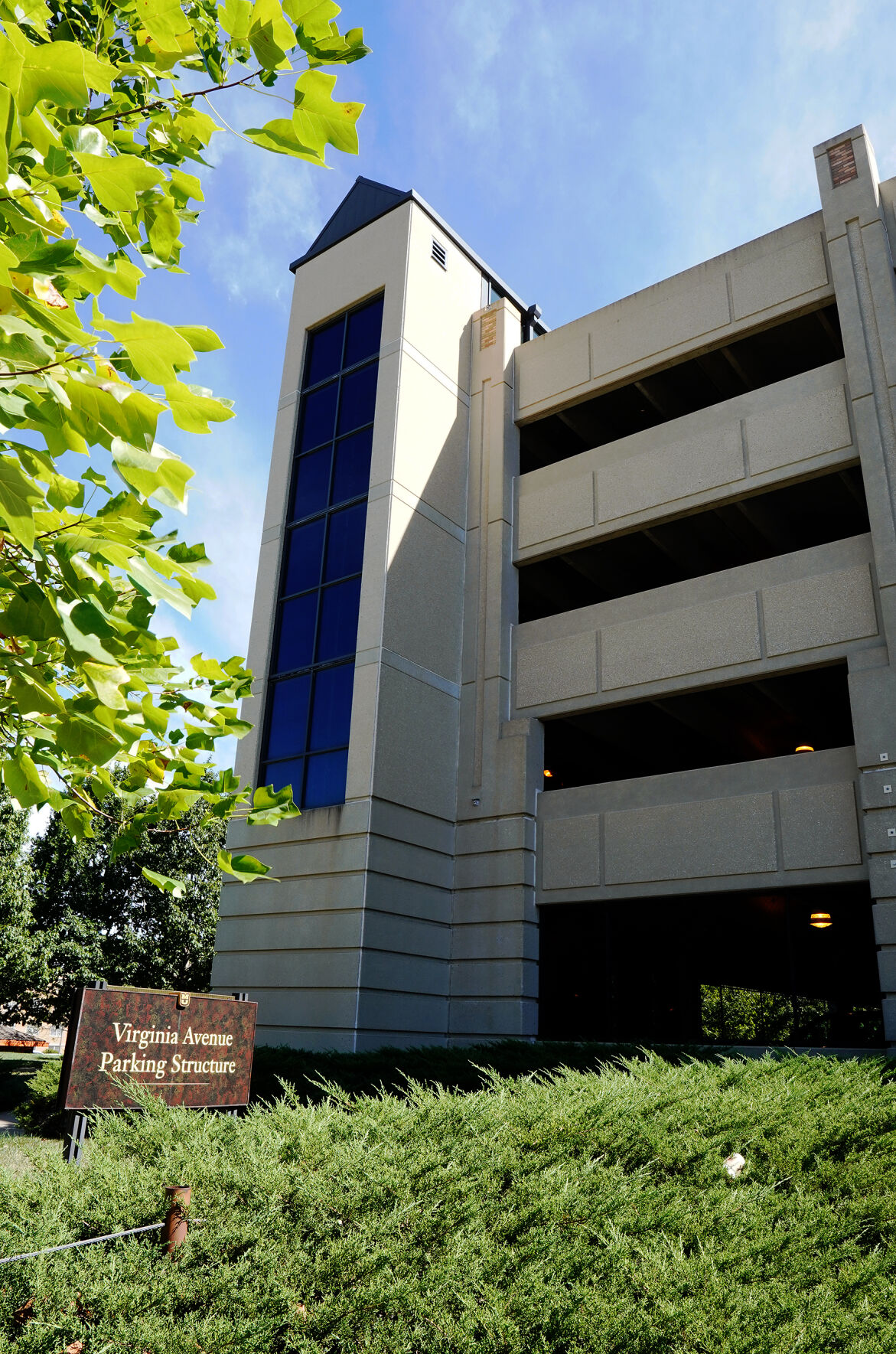 Virginia Avenue parking garage remains open despite