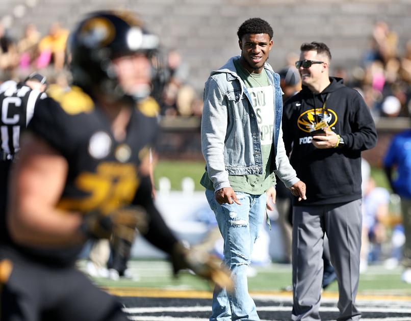 Clemson Transfer Qb Bryant Set To Make Decision Tuesday Mizzou