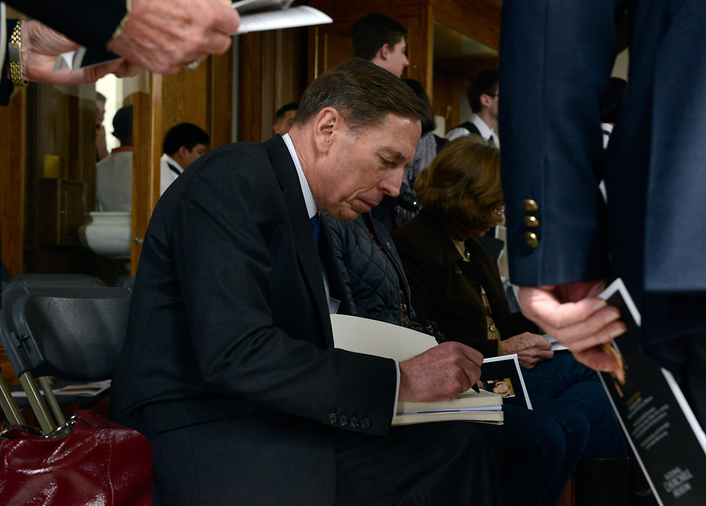 Gen Petraeus Says Iron Curtains Remain Despite Churchill S Legacy