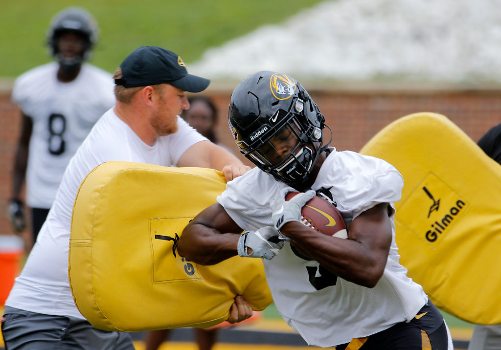 mizzou football gloves