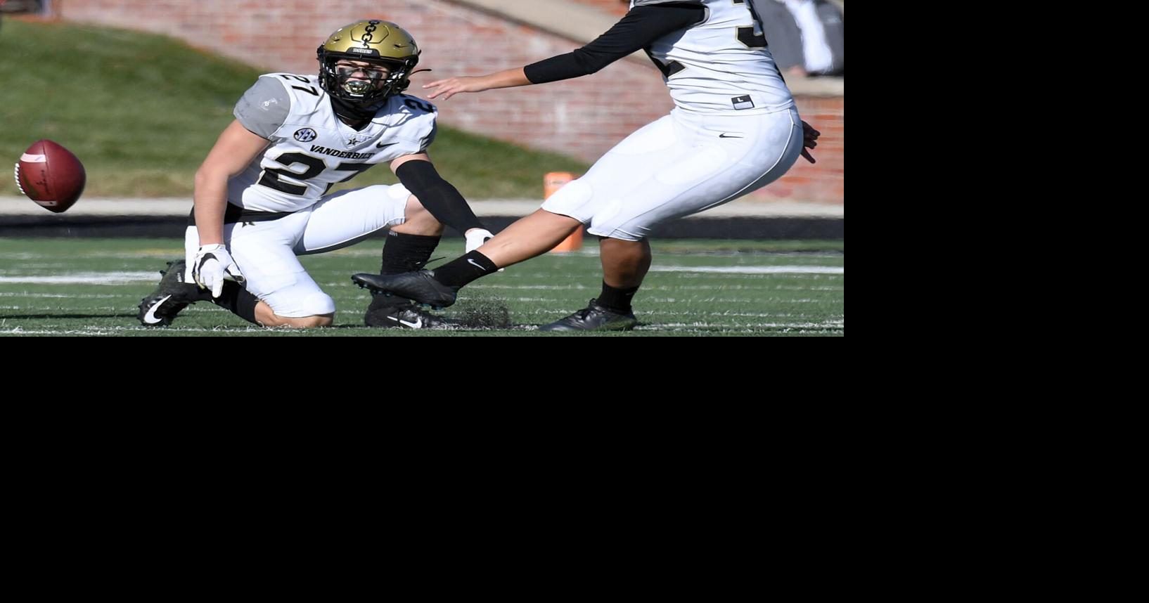 Play like a girl: Fuller makes history in Columbia | Mizzou Football ...