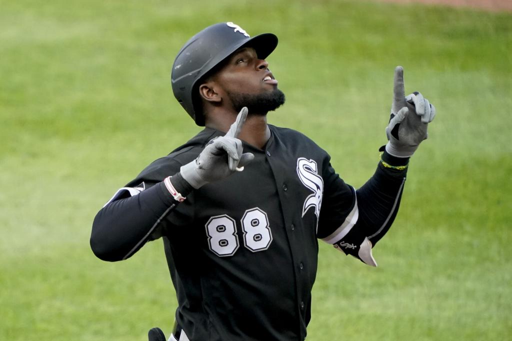 White Sox: Luis Robert's Instagram post was interesting