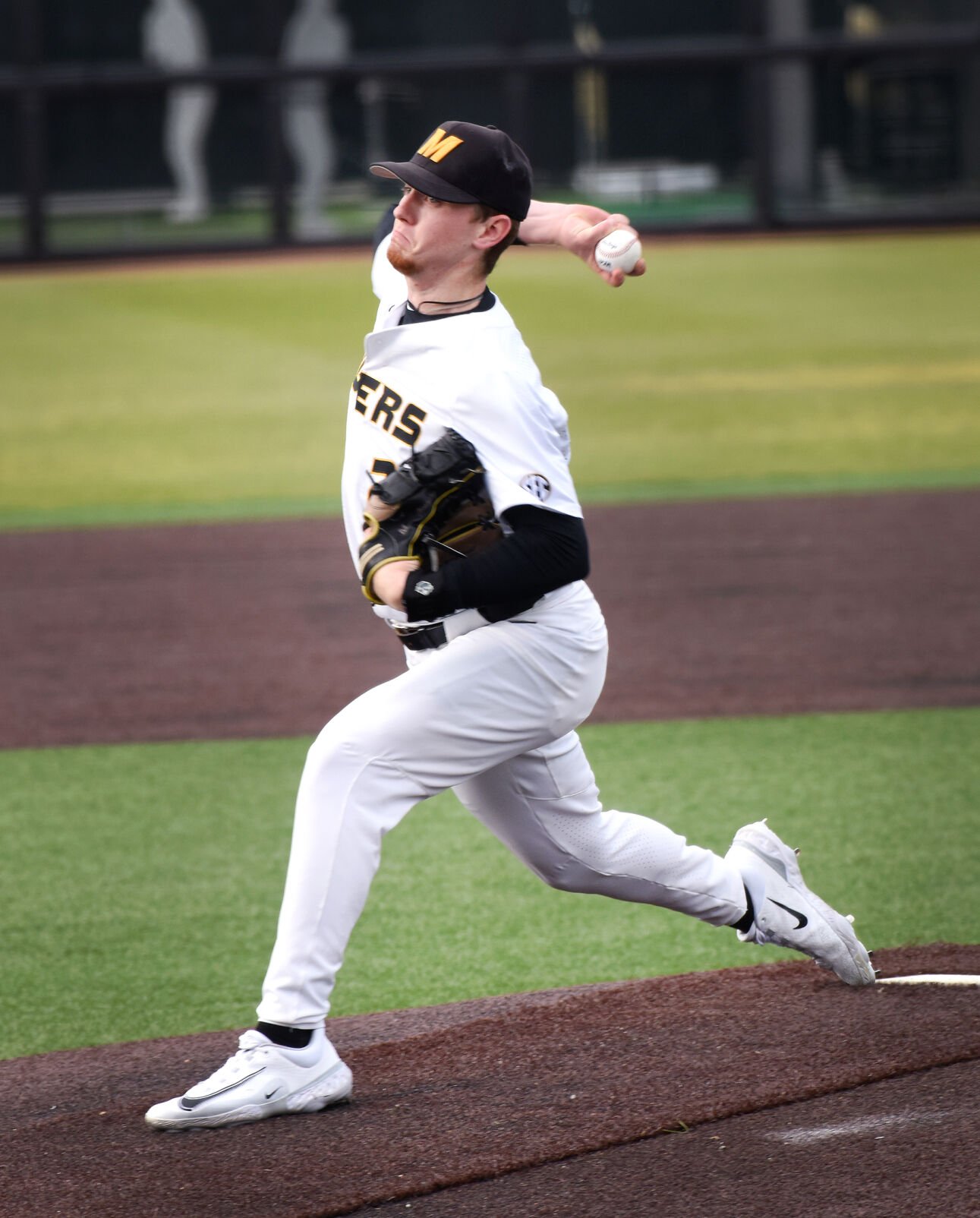 Mizzou handles UK baseball in series opener