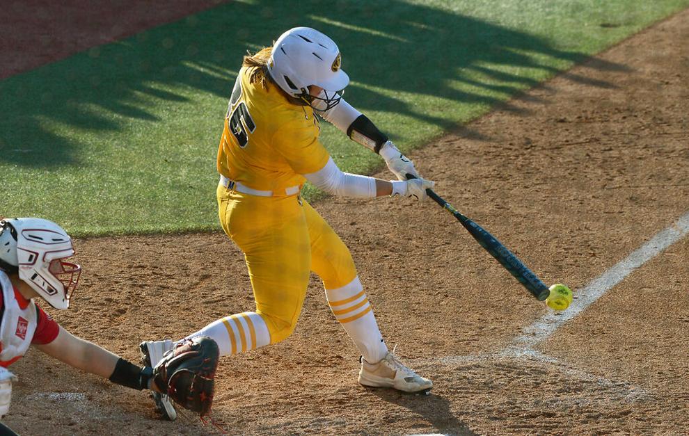 Mizzou softball shows potential on opening weekend | Mizzou Sports ...