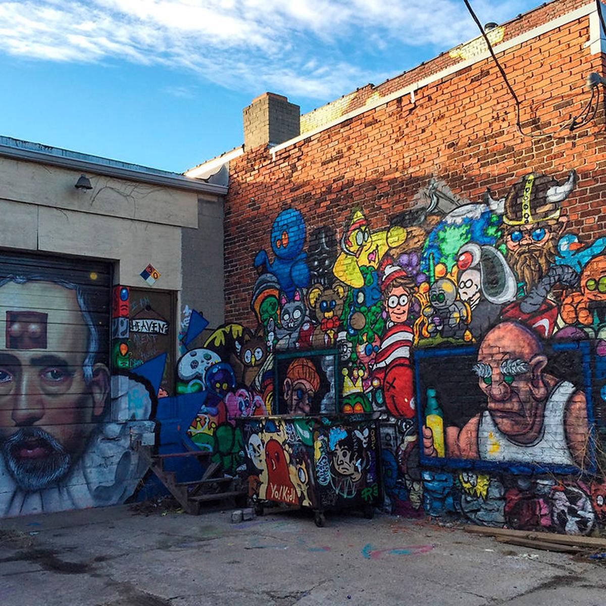 Art Alley Is A Vibrant Street Museum With Ever Changing Displays Kansas City Columbiamissourian Com Art Alley Is A Vibrant Street Museum With Ever Changing Displays Kansas City Columbiamissourian Com