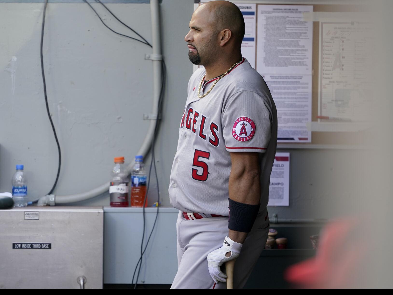 Pujols moves to Dodgers, disputes Angels' everyday claims, Pro Sports