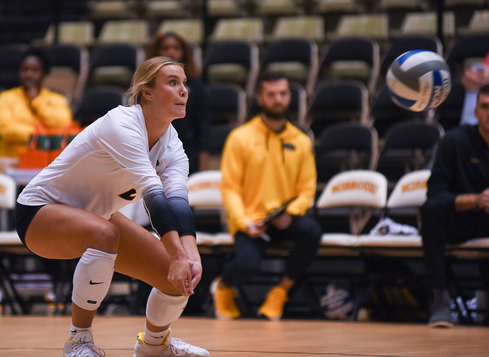 edges Missouri volleyball in fiveset thriller Mizzou Sports