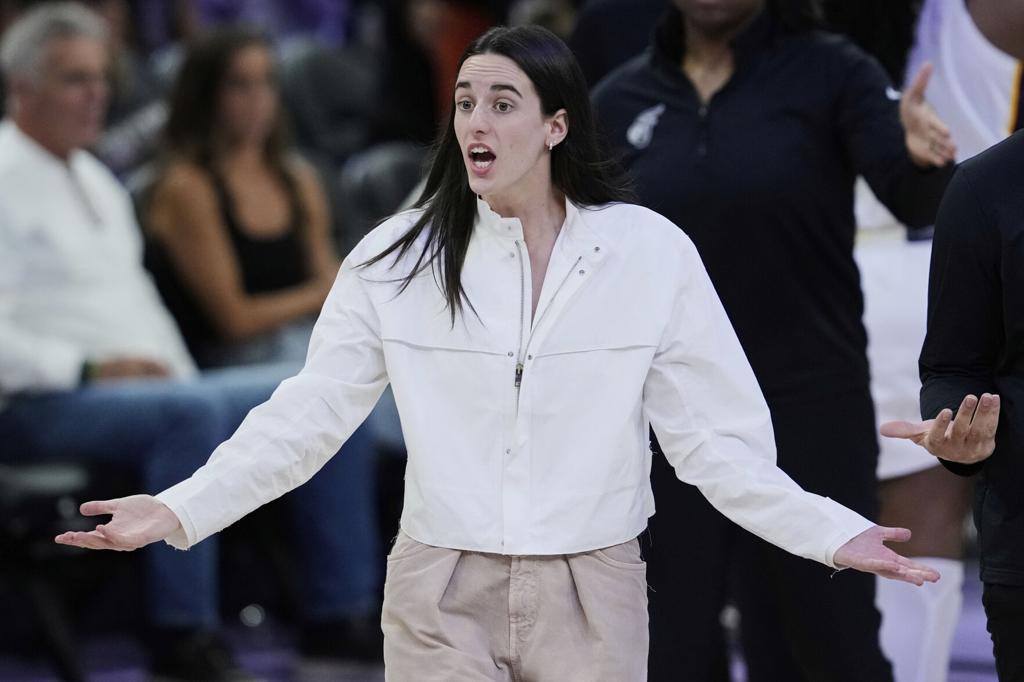 Caitlin Clark to miss the rest of the Fever's season because of a right  groin injury | Pro Sports | columbiamissourian.com