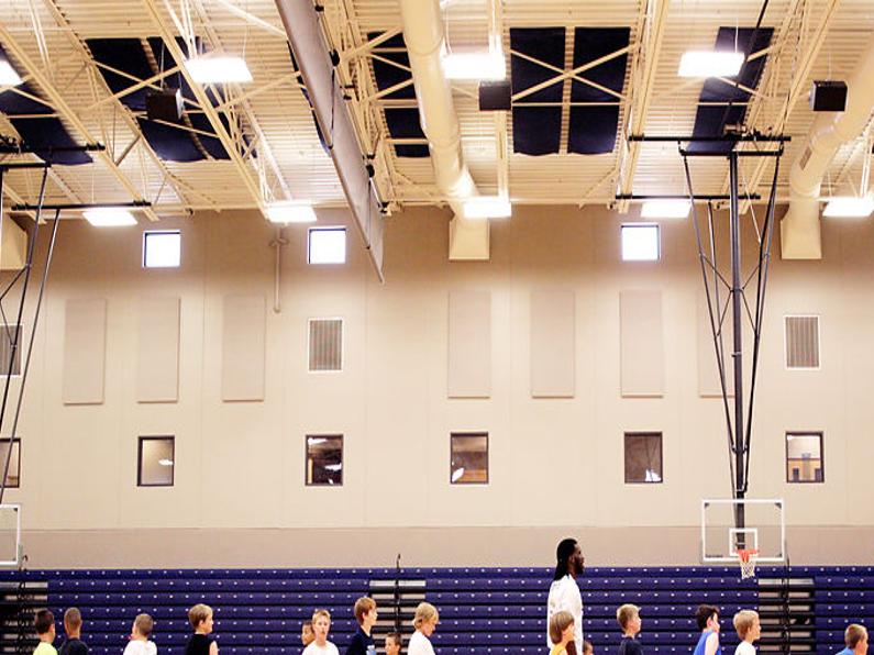 Former Missouri Basketball Player Demarre Carroll Hosts Youth Camp Sports Columbiamissourian Com