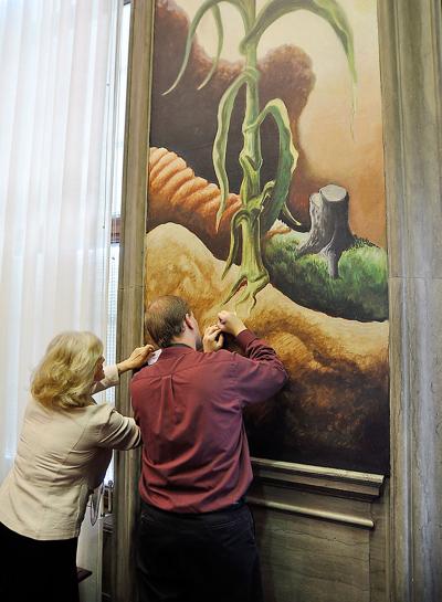 Thomas Hart Benton Mural Gaffe Goes Viral News