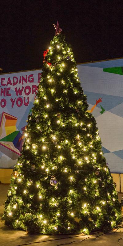 Rolla Christmas Lights Dec 2022 Rolla Brings German Festivities To Missouri In Honor Of Its Sister City |  Southeast Missouri | Columbiamissourian.com