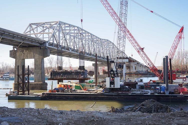 Rocheport Bridge construction progresses despite cold temperatures