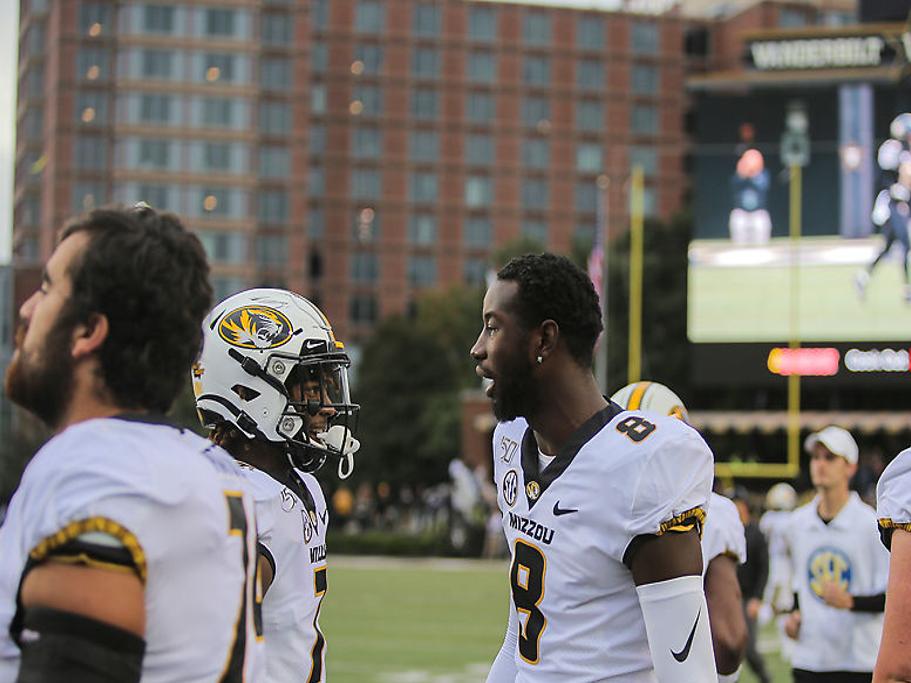 Justin Smith Missouri Football S 6 Foot 7 Redshirt Senior Who