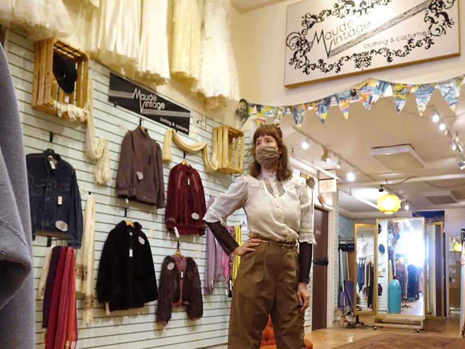 Sabrina Garcia-Rubio moves vintage clothing shop to new spot | Missouri  Business | columbiamissourian.com
