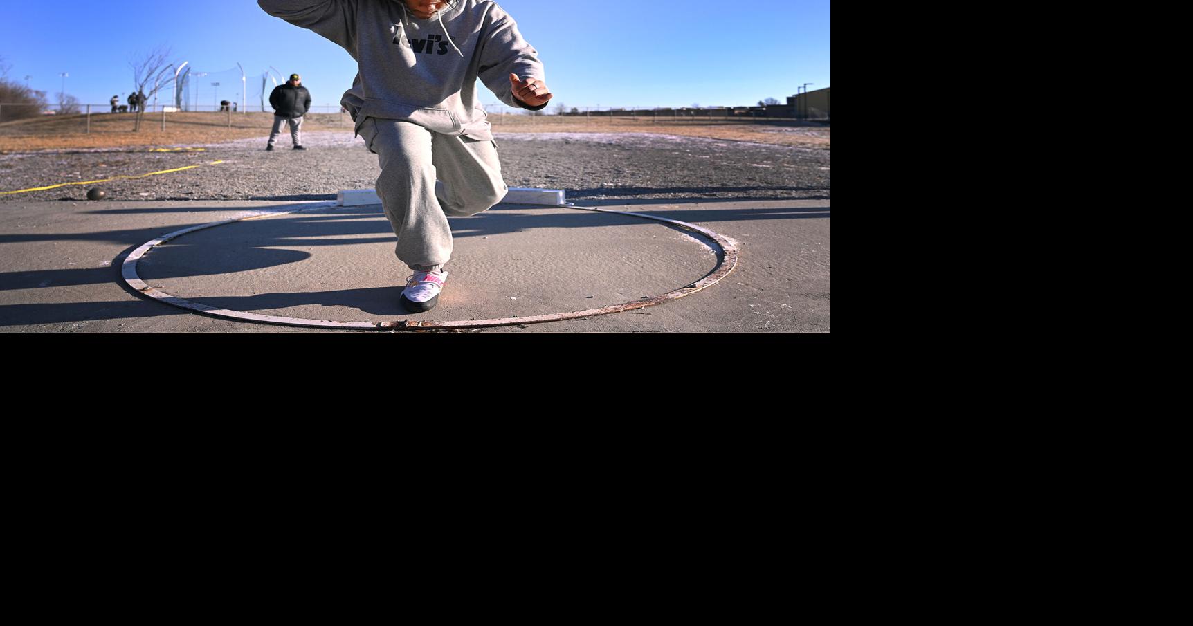 Tamyra Nevills Rock Bridge junior sets sights on second state discus title COMO Kids