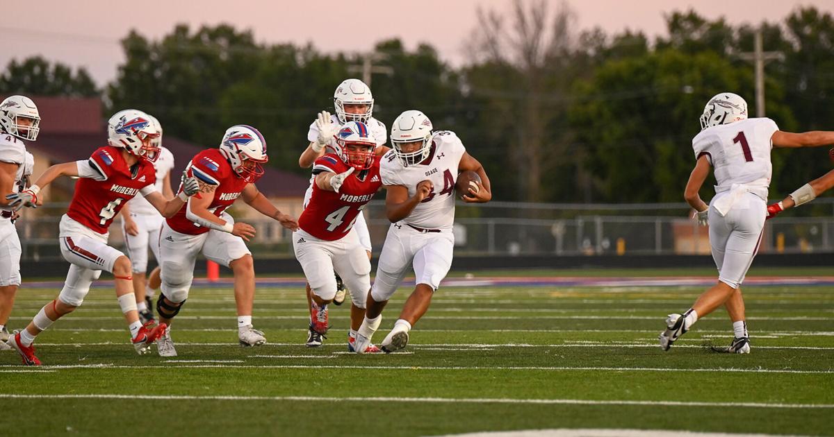 The long, winding road for Moberly football Moberly