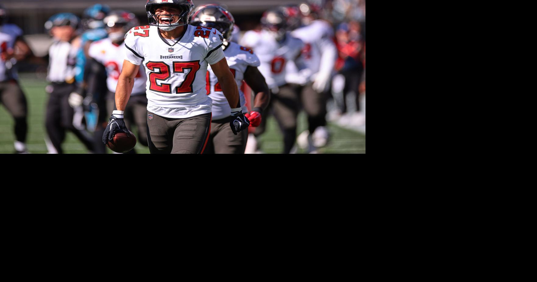 Buccaneers Panthers Football
