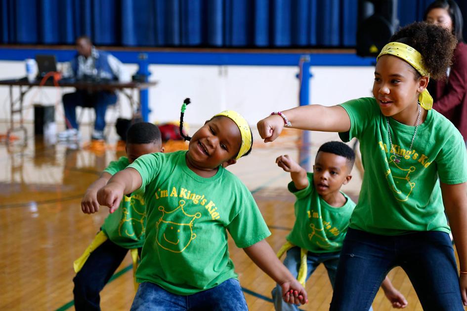 Early Kwanzaa Celebration Teaches Community About The Importance Of Holiday S Values Local Columbiamissourian Com