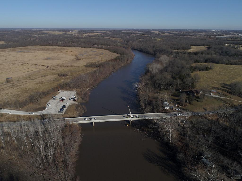 Nightfall Stops Second Day Of Search For Columbia Woman Local Columbiamissourian Com