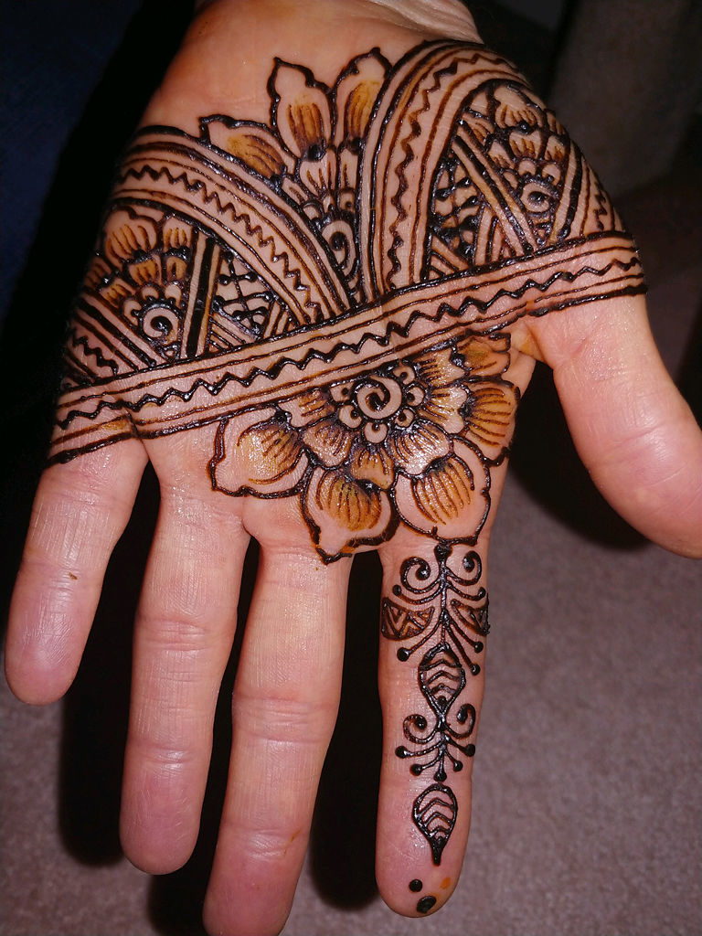 Gayatri Mehandi Art in Vip Road-Zirakpur HO,Chandigarh - Best Arabic Mehendi  Artists in Chandigarh - Justdial