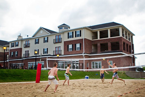 Resort Like Student Apartment Complexes Expand With Rising