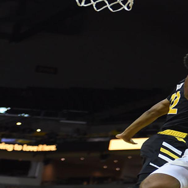Mark Smith Finds Shooting Form In Mu Men S Hoops Win Over Northern