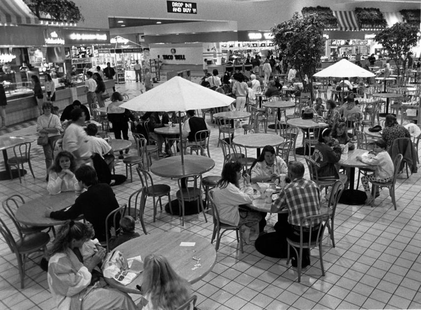 Citizens Hangout At The Columbia Mall Food Court Photos Columbiamissouriancom