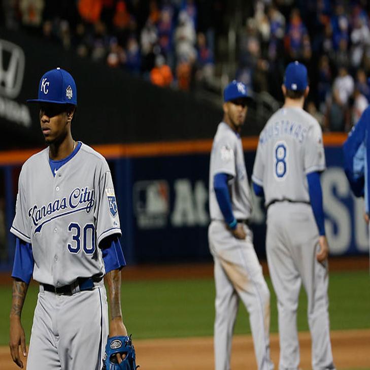 Kansas City Royals pitcher Yordano Ventura (30) talks with catcher