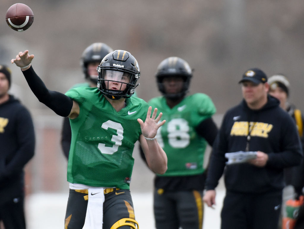 drew lock mizzou jersey